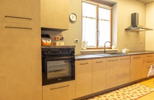 Verzuolo Apartment | Casa Olivia