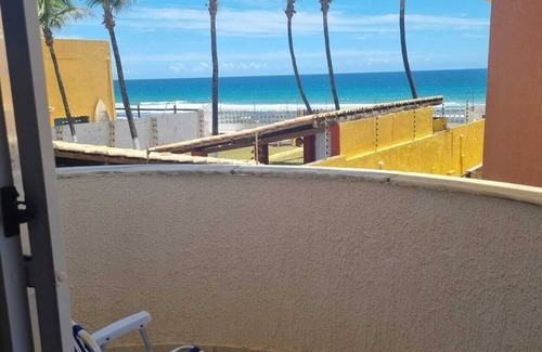 Ipitanga House | Casa Ondas de Marina Salvador-BA