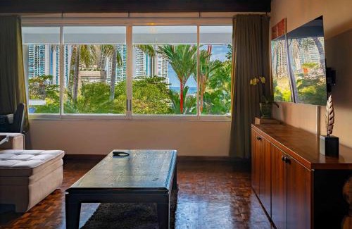 Punta Paitilla House | Casa Orquídea Panamá