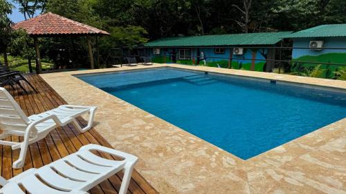 Rio Seco House | Casa Oso - Beach Walk Bungalows- Beach Walk Bungalows