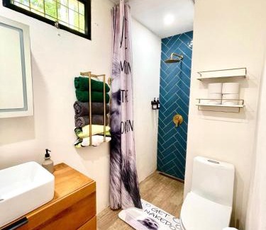 Rio Seco House | Casa Oso - Beach Walk Bungalows- Beach Walk Bungalows