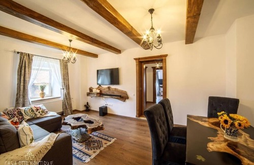 Sighisoara Apartment | Casa Otto Citadel Deluxe Apartment