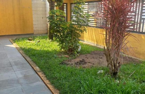 Peruibe House | Casa pé na areia (50 mestros da praia)