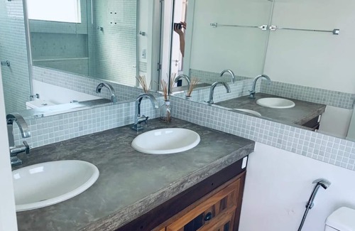 Quatro Ilhas House | Casa pé na Areia