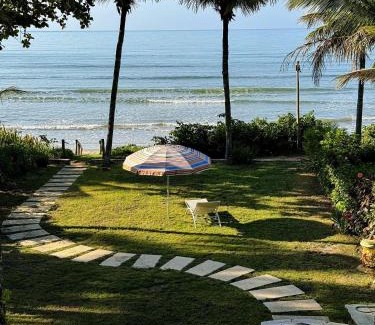 Lagoinha House | Casa Pé na Areia na Praia da Lagoinha em Ubatuba