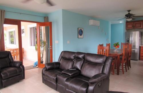 El Jobo Apartment | Casa Pacifico Panama