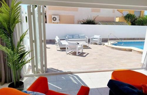Los Alcazares Villa | Casa Palma by Rental Hero