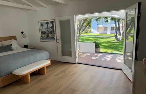 Uptown Design District Hotel | Casa Palma Hotel & Bungalows