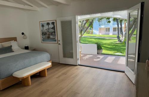 Uptown Design District Hotel | Casa Palma Hotel & Bungalows
