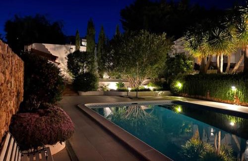 Pata de Cima Villa | Casa Palmeira - magically beautiful villa with private pool, great beaches nearby