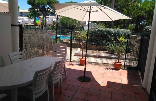 El Portil House | Casa Palmera 3 bedrooms, sleeps 6. Community WiFi