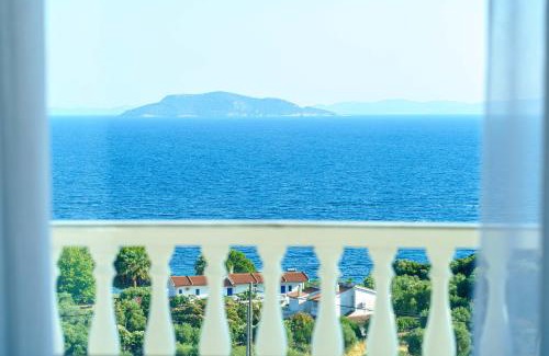 Elia Nikitis Bed & Breakfast | Casa Panorama Adults Only