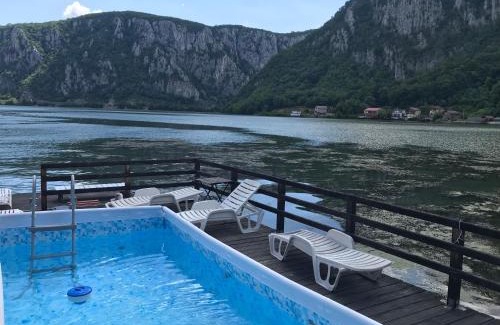 Dubova House | Casa Panoramic