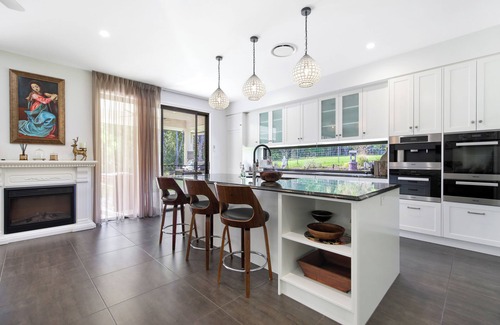 Korora House | Casa Paradiso - Brand New Luxury 5 Bedroom Rural Retreat