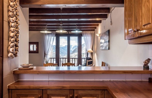 Pujo Ski Chalet | Casa Parros by Totiaran Salardu