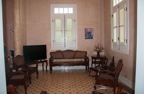 Moron House | Casa Particular Carmen