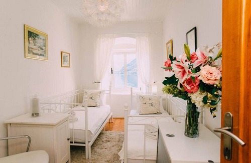 Ljuta House | Casa Pasinovic