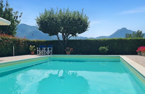 Mologno Villa | Casa Patrizia, Private Pool, Walk to restaurants, Barga!