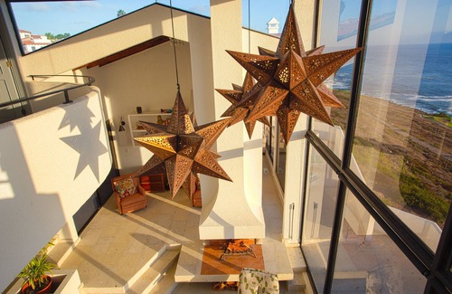 Salsipuedes Villa | Casa Peggy - Five bedroom villa with private pool and expansive ocean view.
