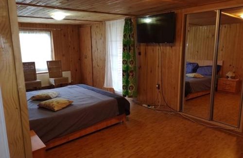 Capatineni-Ungureni Apartment | Casa Pelerinului