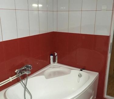 Capatineni-Ungureni Apartment | Casa Pelerinului