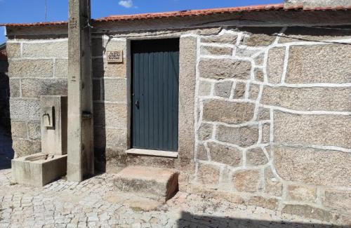 Fornos de Algodres Apartment | Casa Penedo do Raposo