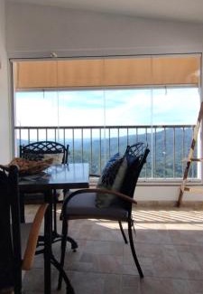 Genalguacil House | Casa Perejil, un balcón al Genal