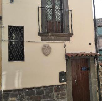 Buccheri House | Casa Perni