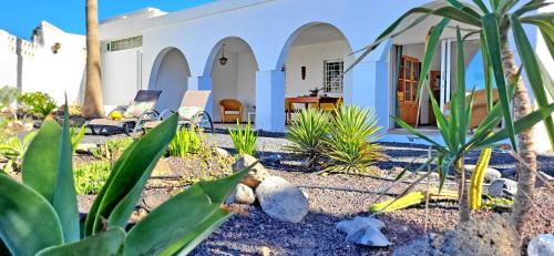 Esquinzo Apartment | Casa Perrito Gris