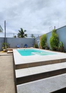 Bairro da Enseada House | Casa Perto da praia com piscina privativa