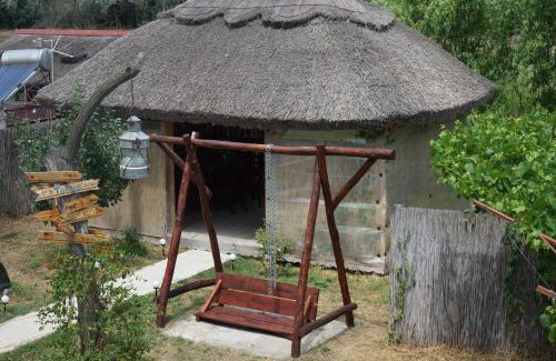 Sfantu Gheorghe House | Casa Pescarului La Maxea