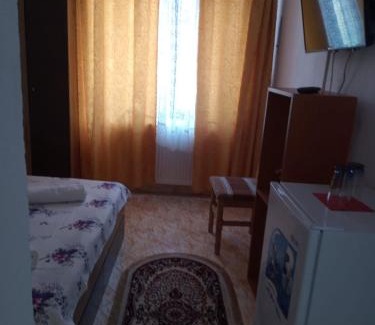 Dubova House | Casa Pestera Ponicova