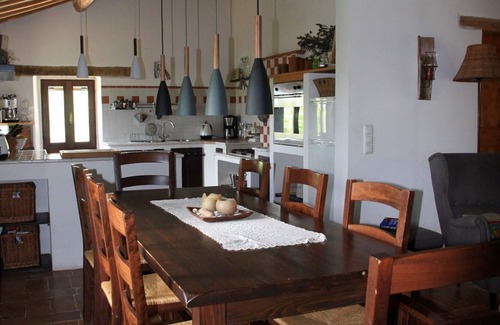 Mergo House | 'Casa Pietra Assolata' - Rustico in a fantastic location with pool