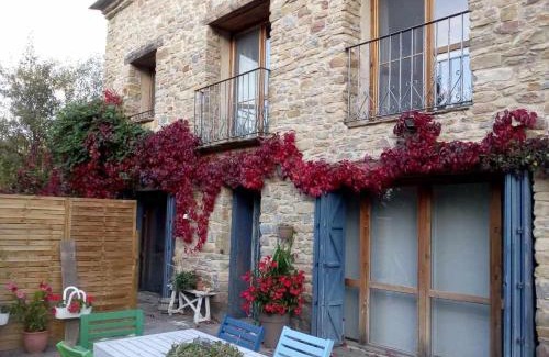 Ulle House | Casa Pirineos ambos apartamentos