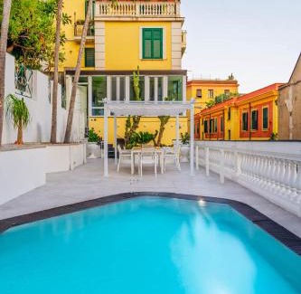 Historical Downtown Salerno House | Casa & Piscina nel centro di Salerno Amalfi Coast