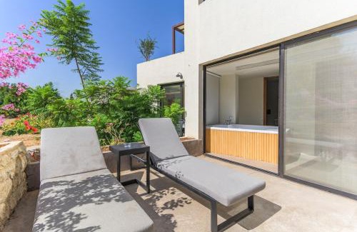 Thoum Apartment | Casa Plata 1 Bed With Jacuzzi