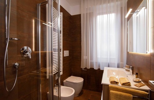 Igea Marina Apartment | Casa Plauto con appartamento grande
