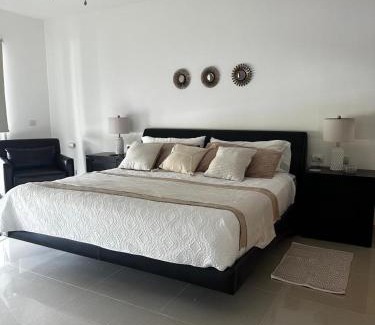 Centro Apartment | Casa Playa Turquesa - Private Pool Condo