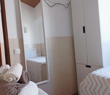 Almodovar House | Casa Ponto de Encontro