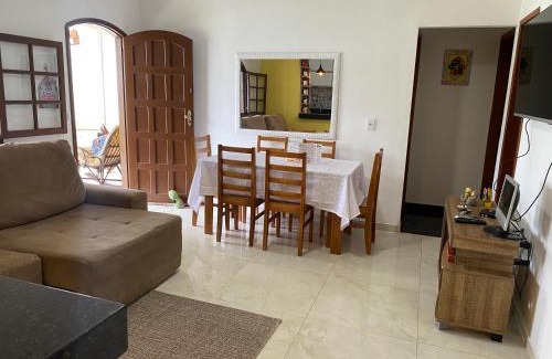 Praia Seca House | Casa por do Sol amarelo
