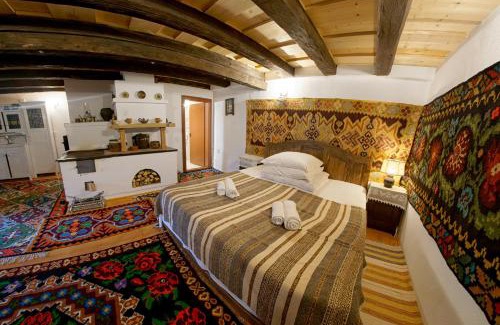Vama House | Casa Povestilor din Bucovina