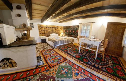 Vama House | Casa Povestilor din Bucovina