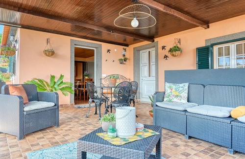 Ponta do Sol Cottage | Casa Primavera, a Home in Madeira