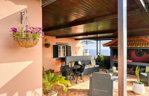 Ponta do Sol Cottage | Casa Primavera, a Home in Madeira