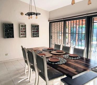 Villa Carlos Paz House | Casa Privada Carlos Paz con piscina a dos cuadras del rio