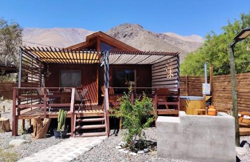 Vicuna House | Casa Puente con Tinaja privada en Rivadavia