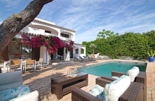 Vale do Garrao Villa | Casa Quarenta Garrão