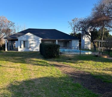 Mercedes House | Casa Quinta La Carmina