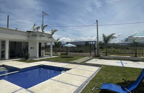 Ibague Villa | Casa Quinta Torena, en Zona Tranquila y Privada