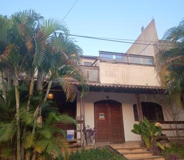 Campo Grande House | Casa Rústica com piscina,churrasqueira,banheira e ar condicionado